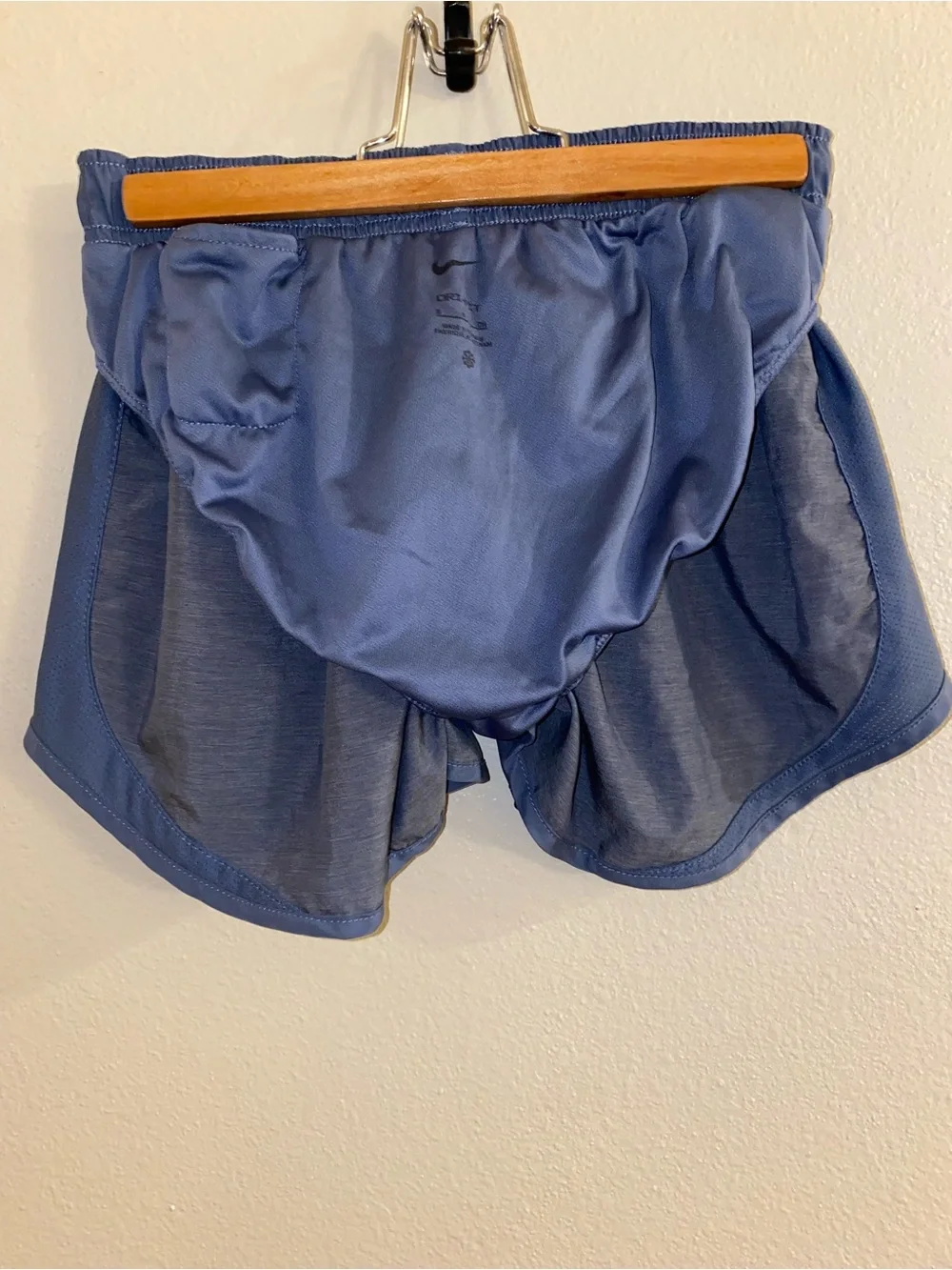 Nike Dri-FIT Athletic Shorts – Size S